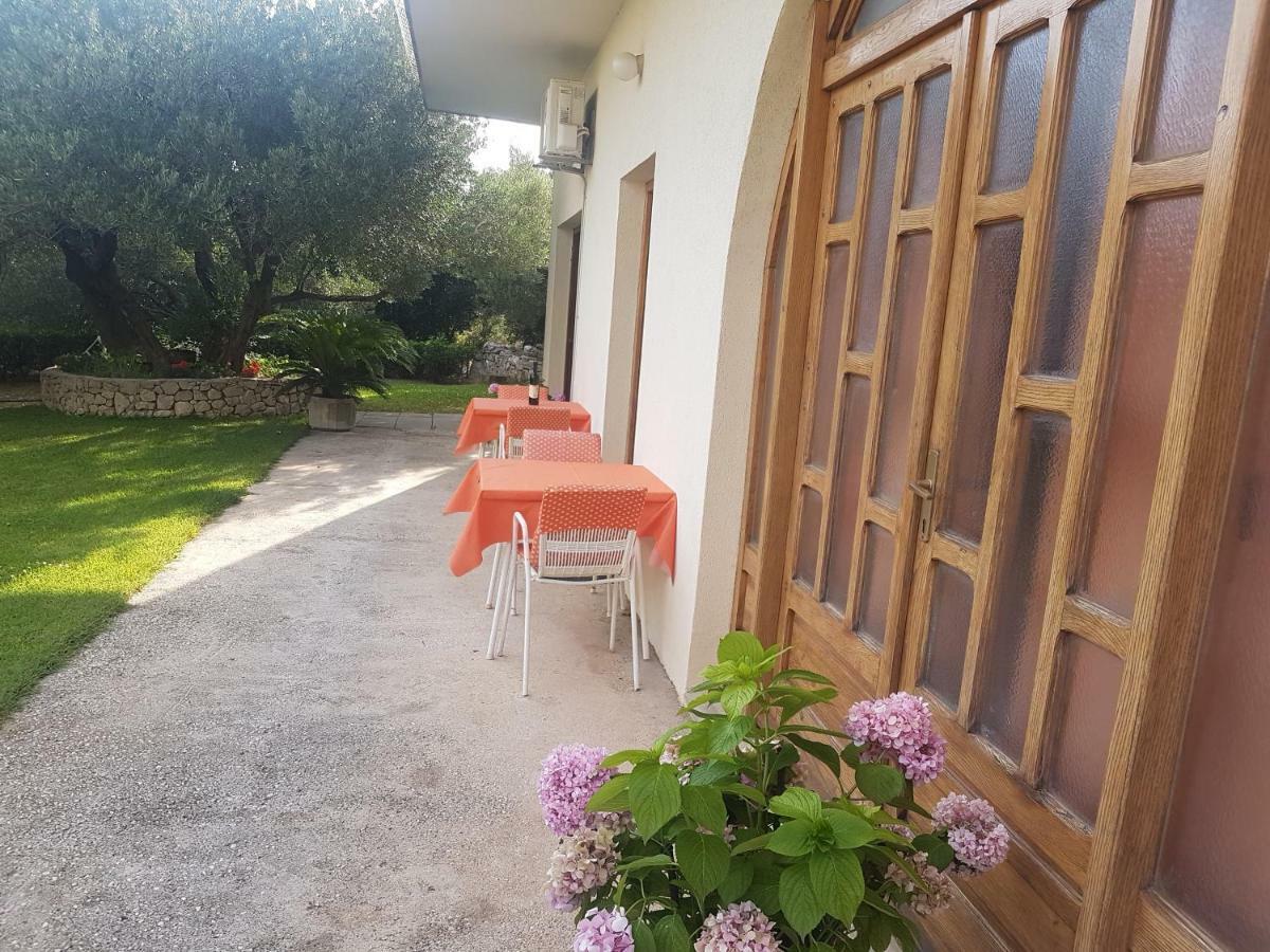 apartman VRIS Makarska-family apartment Bagian luar foto